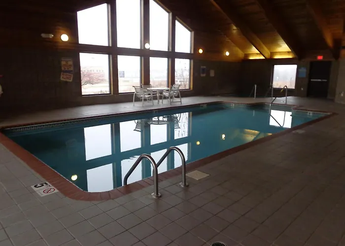 Americinn By Wyndham Coralville