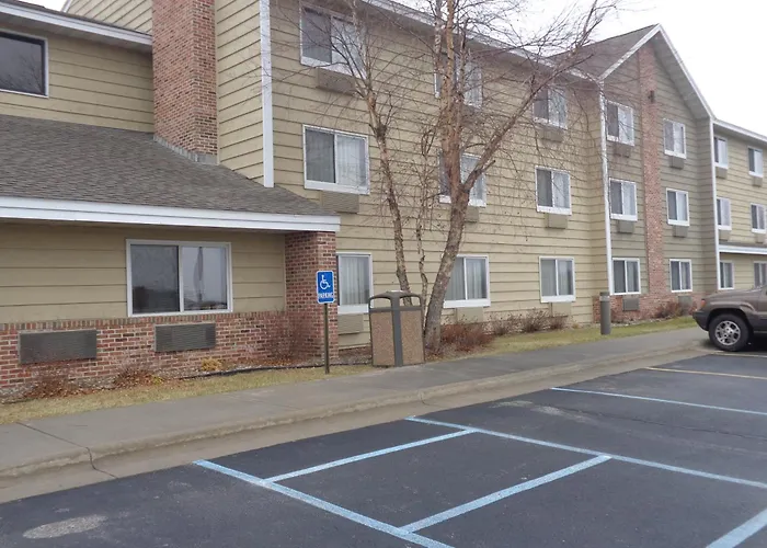 Americinn By Wyndham Coralville